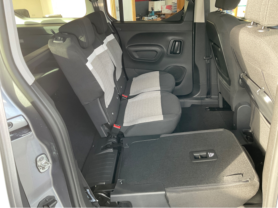 2026 Citroen Berlingo Multispace PLUS LWB BLUE HDI EAT8 AUTOMATIC 7 SEATS €47,000