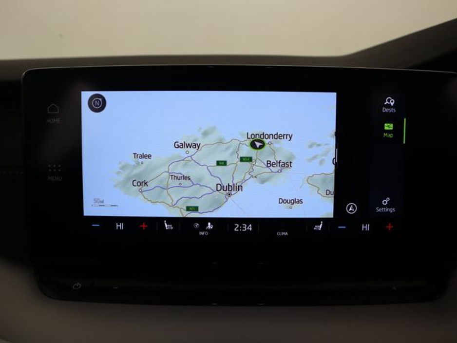 2022 Skoda Octavia - image 10