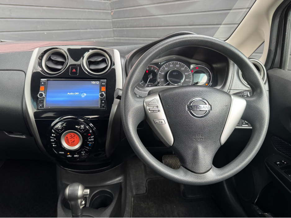 2015 Nissan Note - image 8