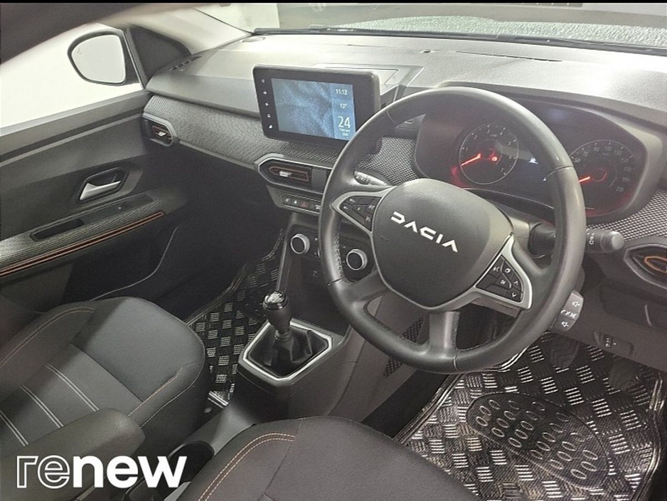 2023 Dacia Sandero Stepway - image 6