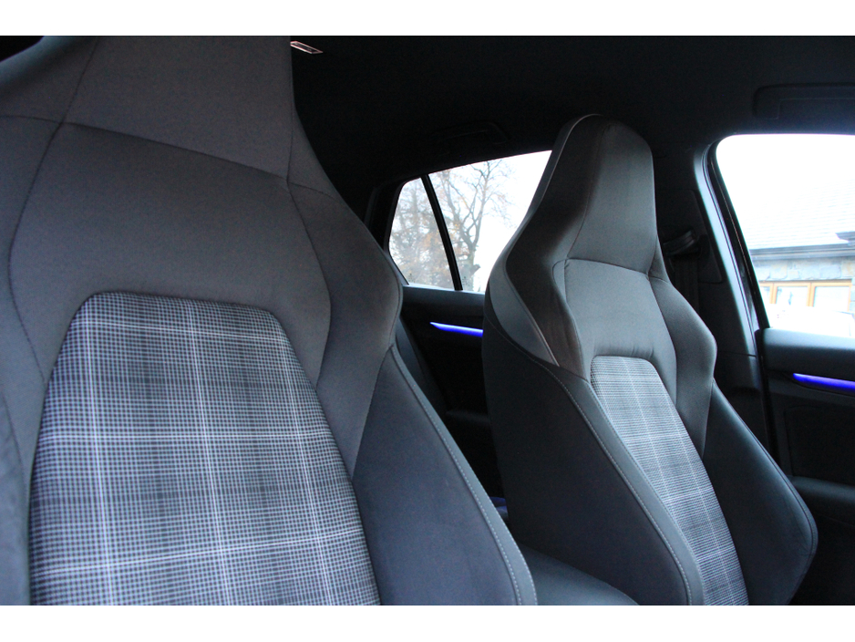 2022 Volkswagen Golf GTD 200Bhp DSG * Winter Pack €30,950