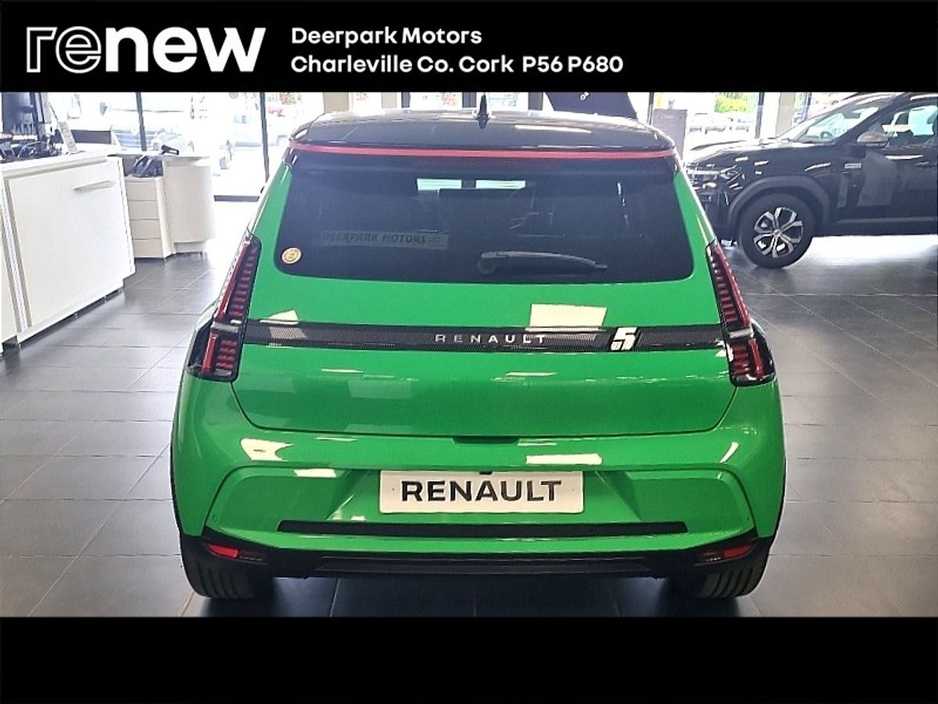 2025 Renault 5 EV52 150hp Techno €33,900