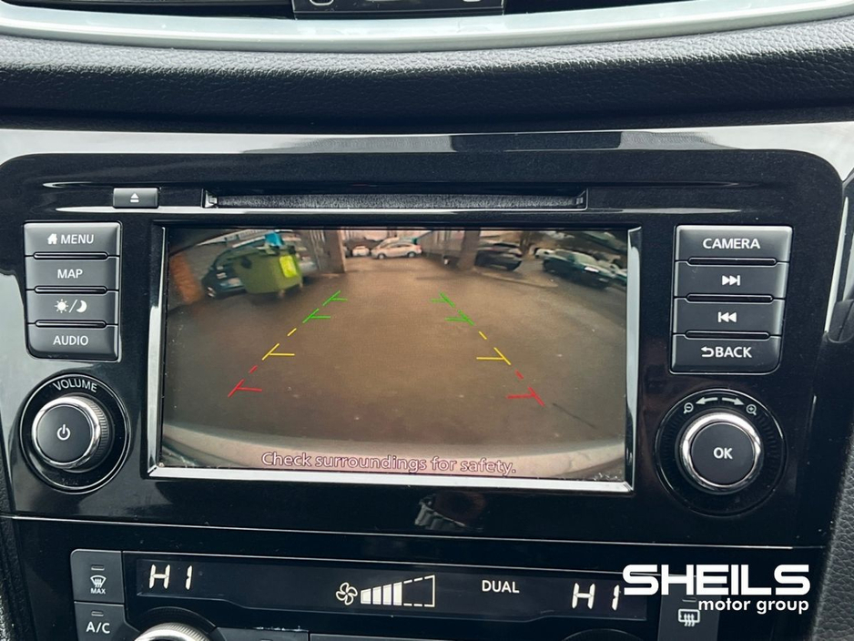 2019 Nissan Qashqai 1.5 Diesel SV *Panoramic Glass Roof* €16,500