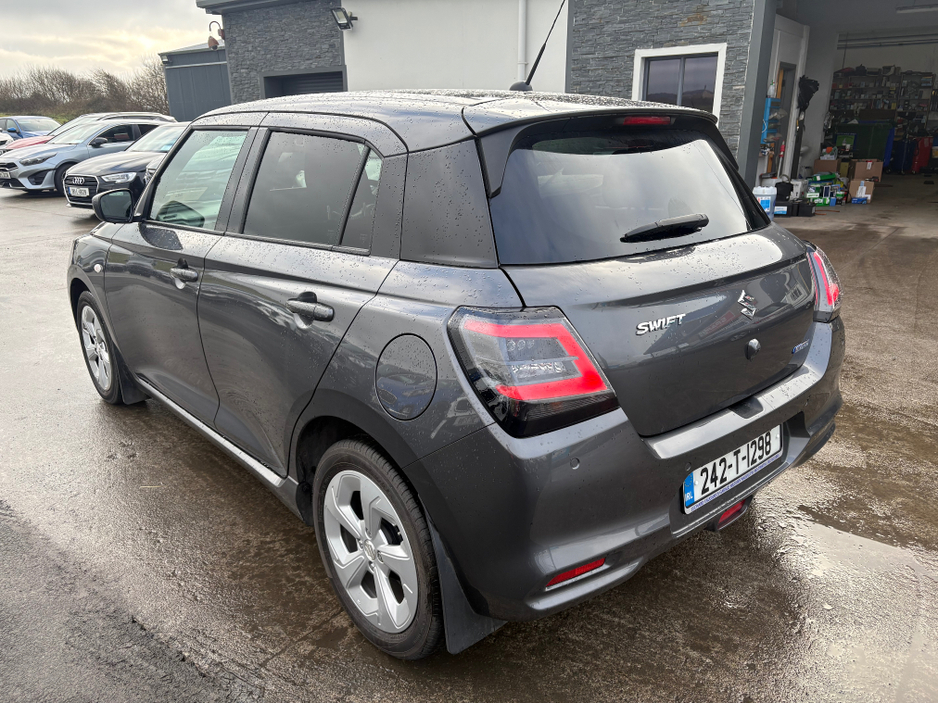 2024 Suzuki Swift 1.2 HYBRID MOTION 5DR €20,999