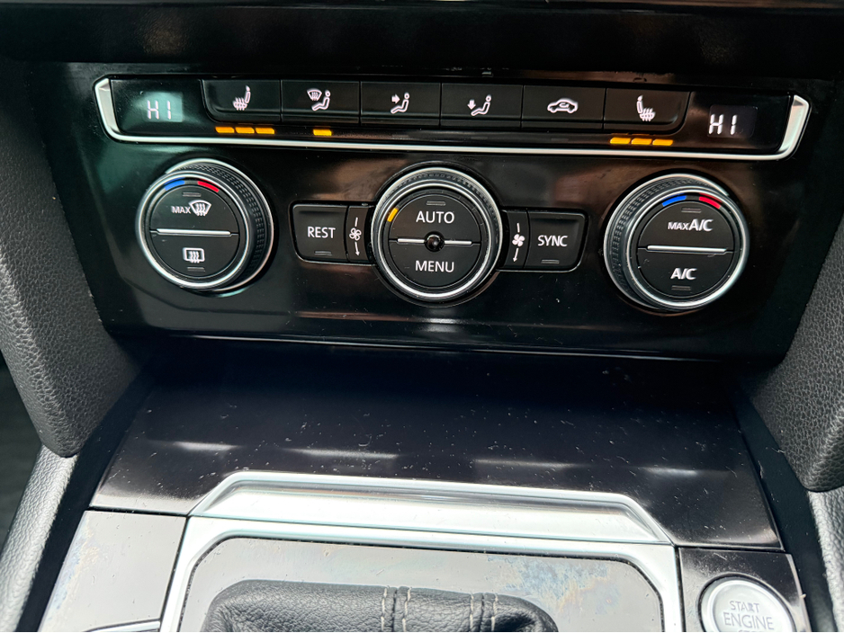 2018 Volkswagen Passat 2.0 TDI R-LINE AUTO*FULL SERVICE HISTORY* €21,995