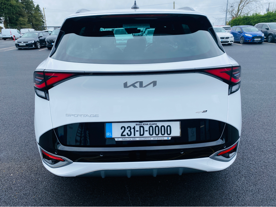 2023 Kia Sportage - image 7