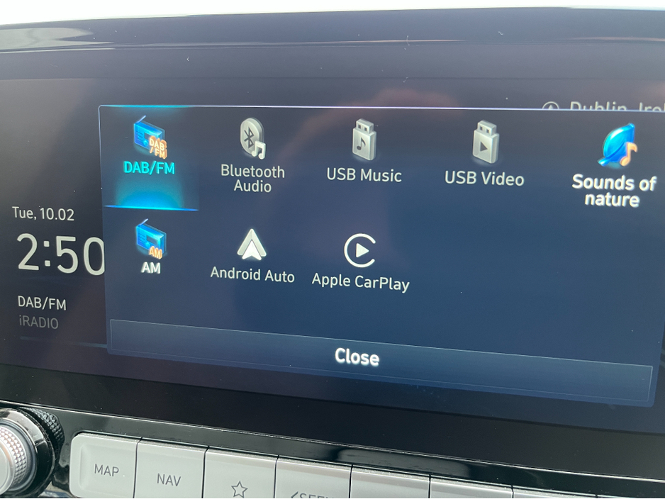 2023 Hyundai Kona KAUAI PREMIUM 64KWH EV //FULL LEATHER//HEATED SEATS AND STEERING WHEEL//REVERSE CAMERA//SAT NAV//KRELL SOUND SYSTEM// €23,950