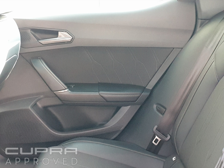 2025 Cupra Leon - image 10
