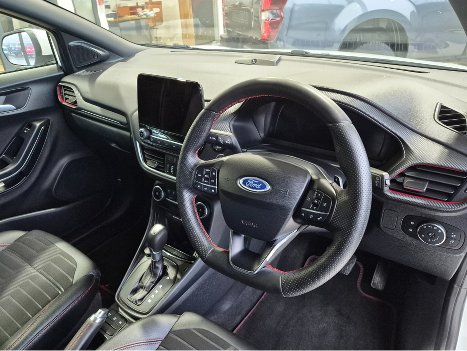 2023 Ford Puma - image 6