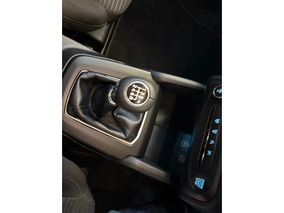 2025 Ford Focus TITANIUM 5DR 1.0T 125 MHE €27,499