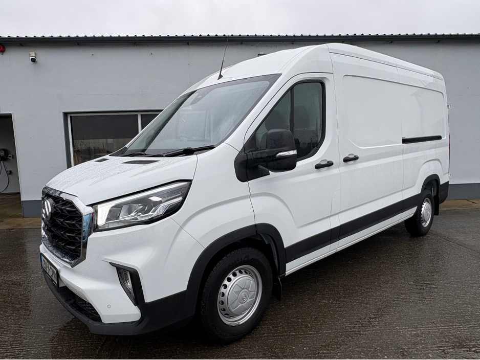 2025 Maxus Deliver 9 PV LH FWD LWB MR €26,950