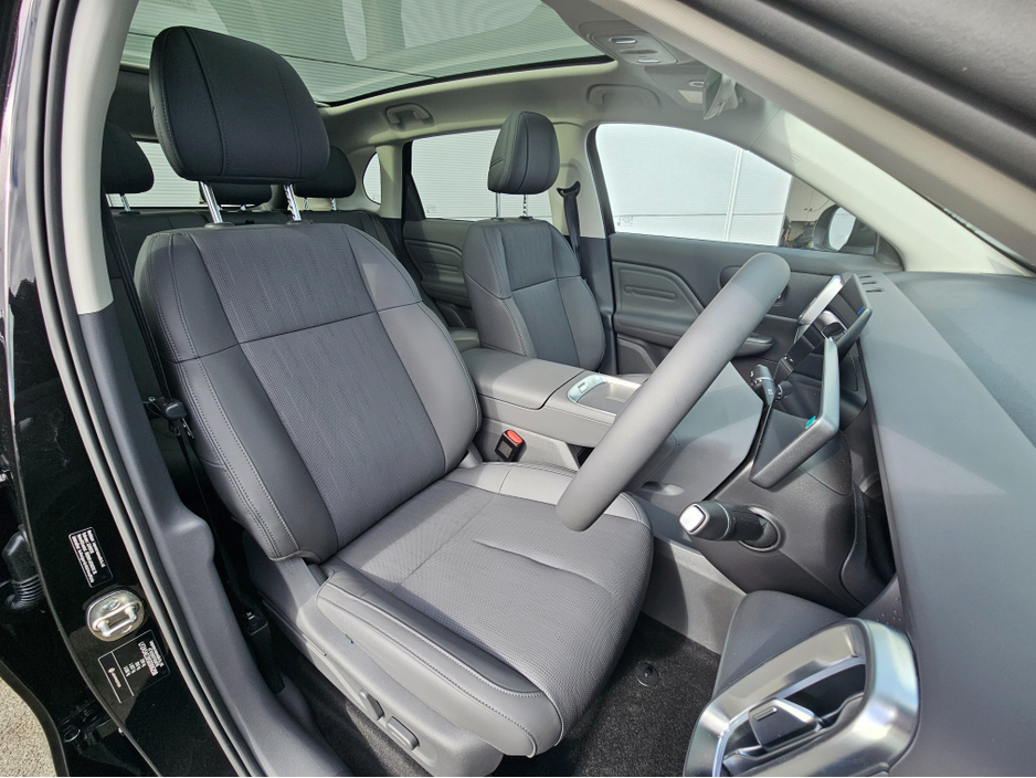 2026 Leapmotor B10 - image 6