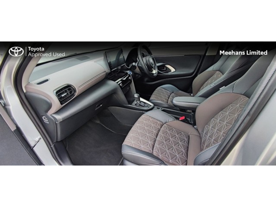 2022 Toyota Yaris Cross YARIS CROSS SOL €26,750