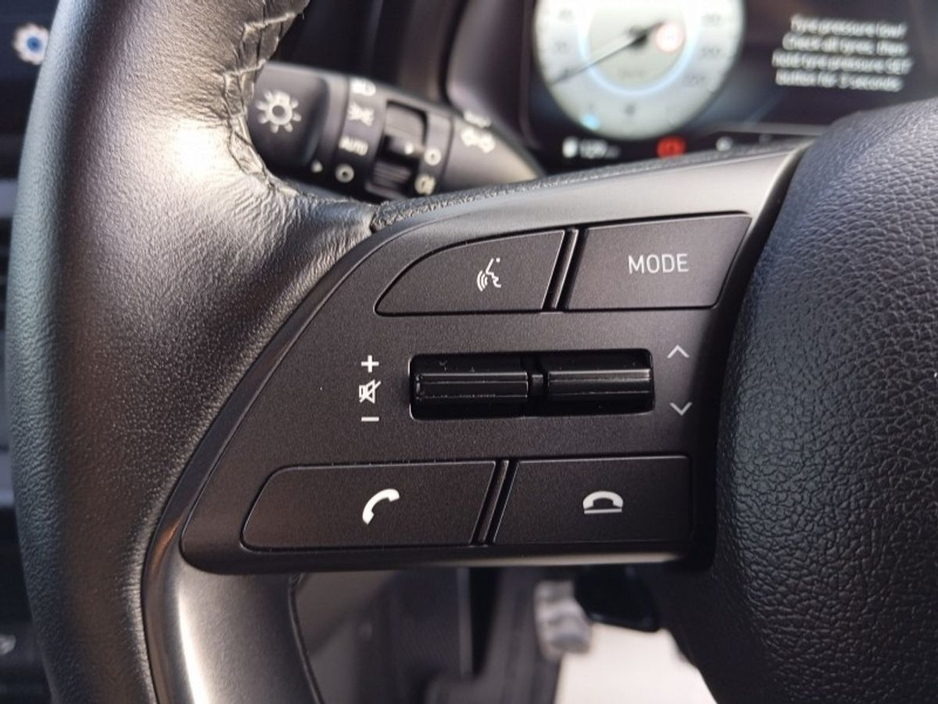 2022 Hyundai Bayon - image 12