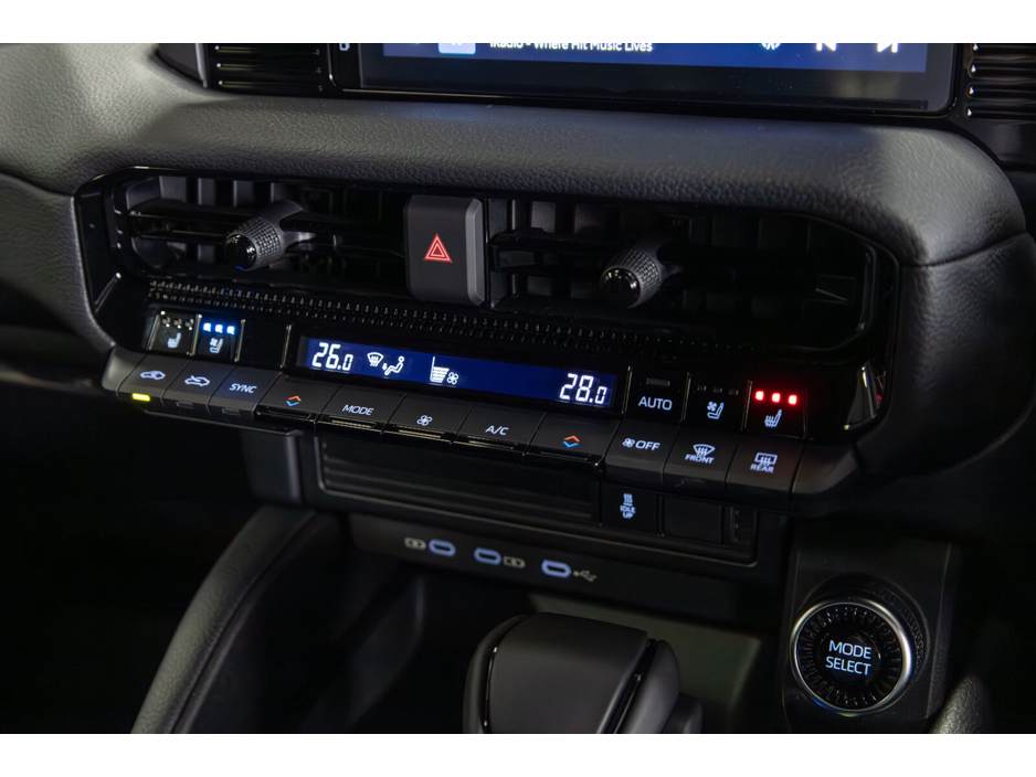 2026 Toyota Landcruiser  €66,057