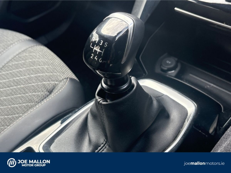 2025 Peugeot 2008 1.2 Puretech 100bhp Allure €29,995