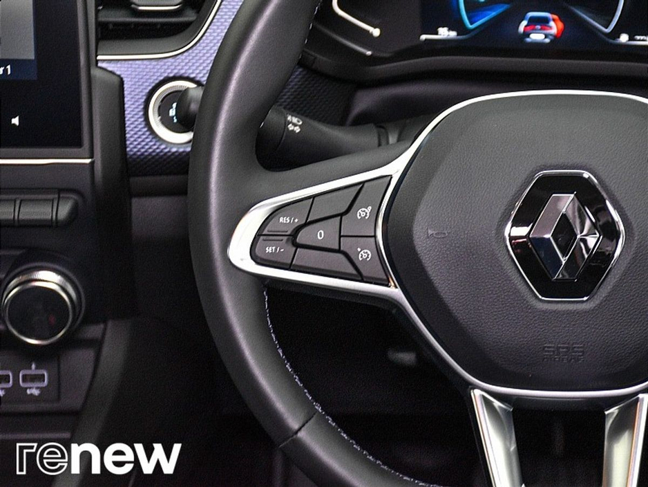 2022 Renault Arkana - image 23