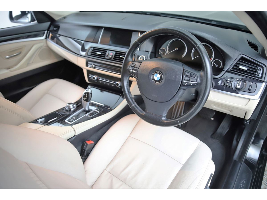 2015 BMW 5 Series 520D SE 5E52 *BEIGE LEATHER* €16,890