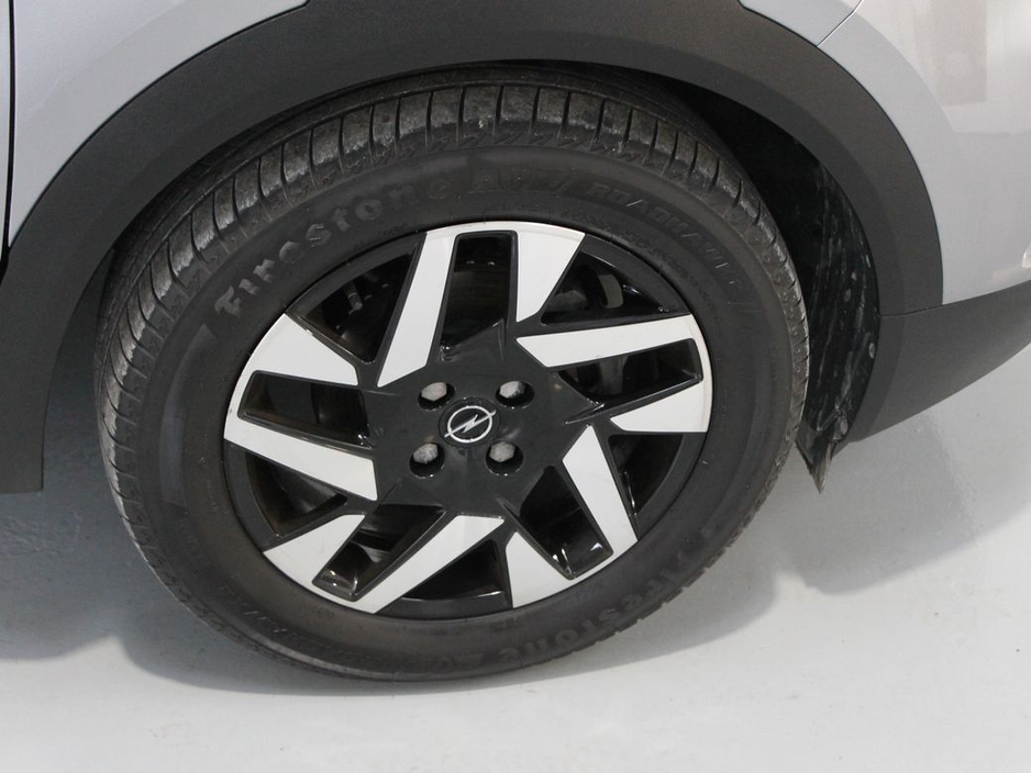 2022 Opel Mokka - image 29