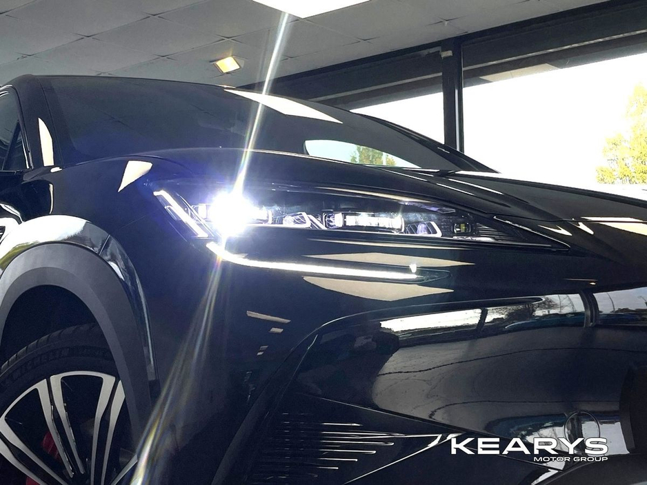 2025 BYD Sealion 7 - image 18