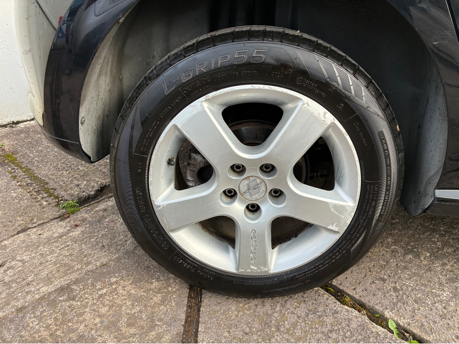 2013 Volkswagen Polo - image 7