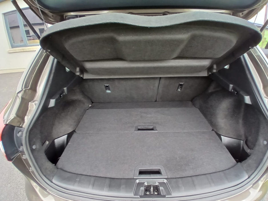 2017 Nissan Qashqai - image 15