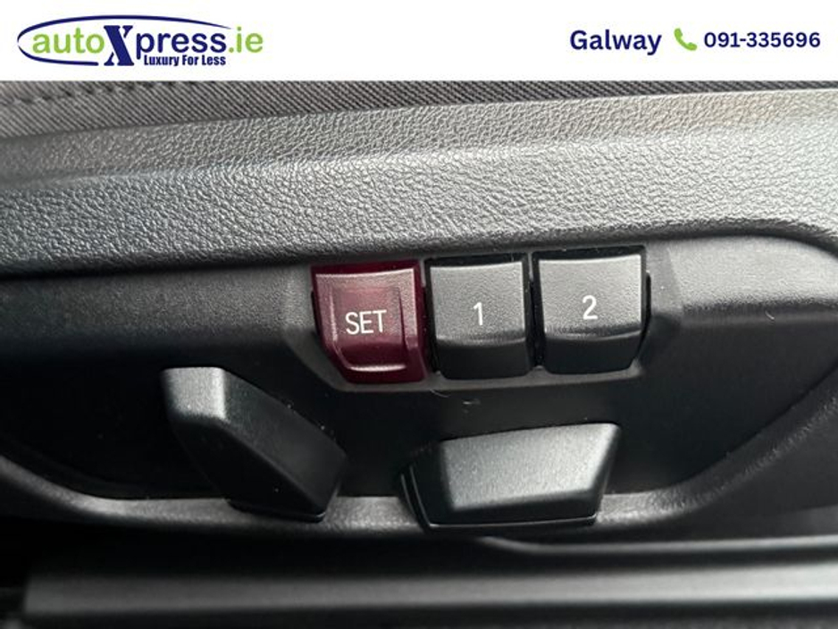 2020 BMW 1 Series - image 15