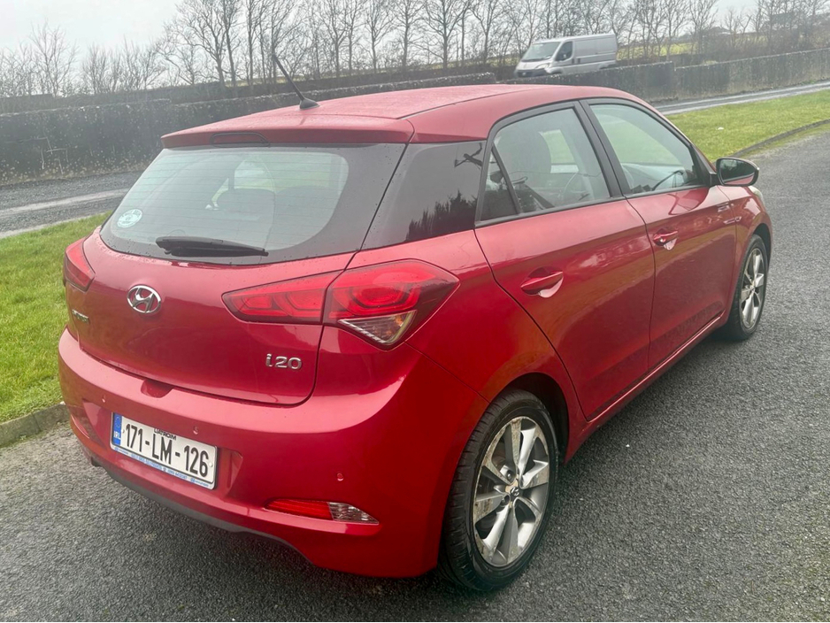 2017 Hyundai i20  €9,500