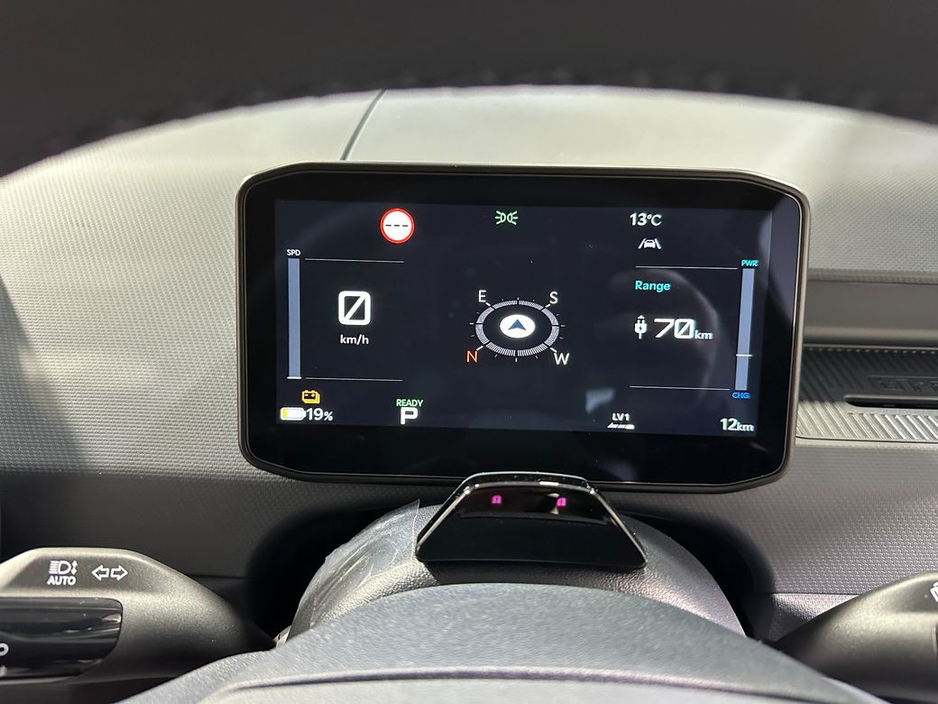 2026 Kia PV5 - image 18