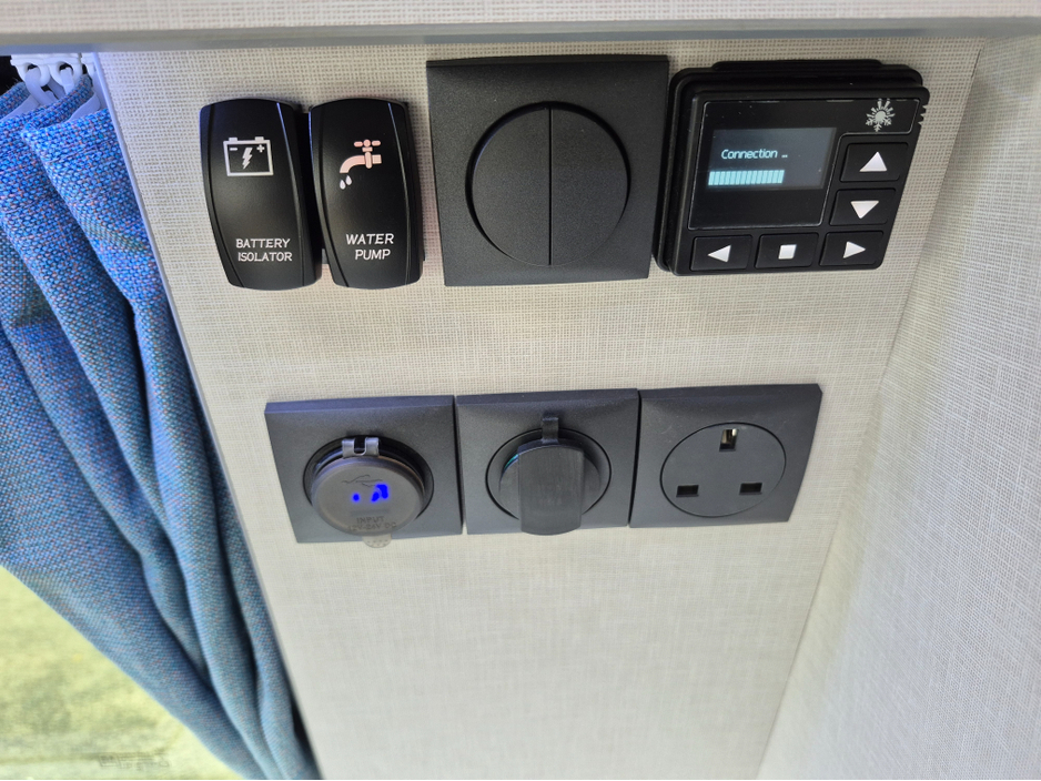 2017 Volkswagen Transporter T6 PVL 3000KG TDI 150HP D7F 5DR €54,950