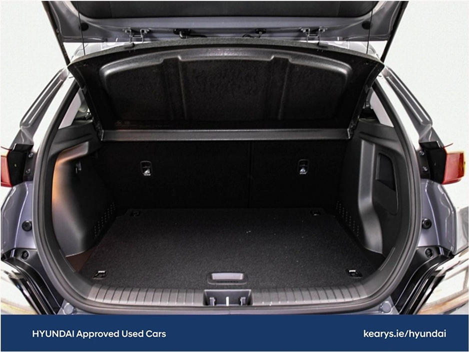 2023 Hyundai Kona - image 9