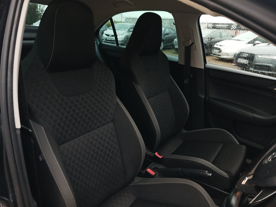 2017 Skoda Rapid 1.2TSI 110HP SPORT €8,995