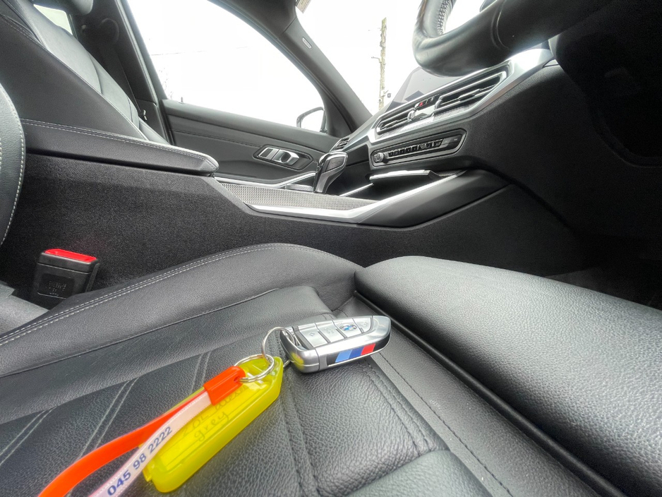 2020 BMW 3 Series - image 20