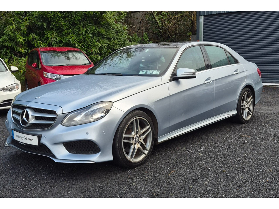 2015 Mercedes-Benz E Class - image 3