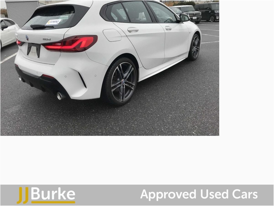 2023 BMW 1 Series - image 28