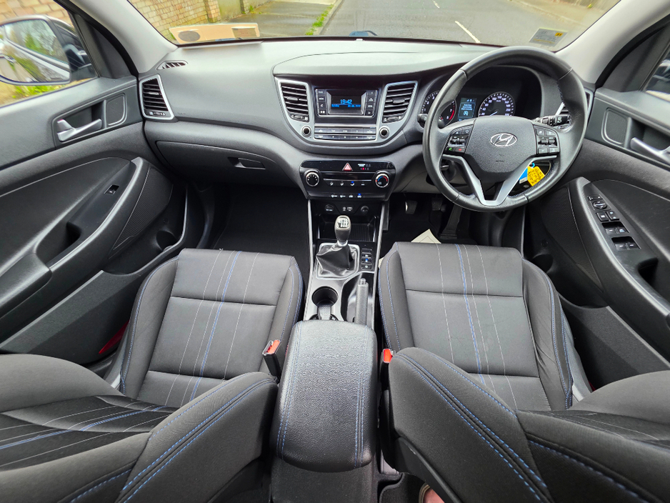 2017 Hyundai Tucson - image 13