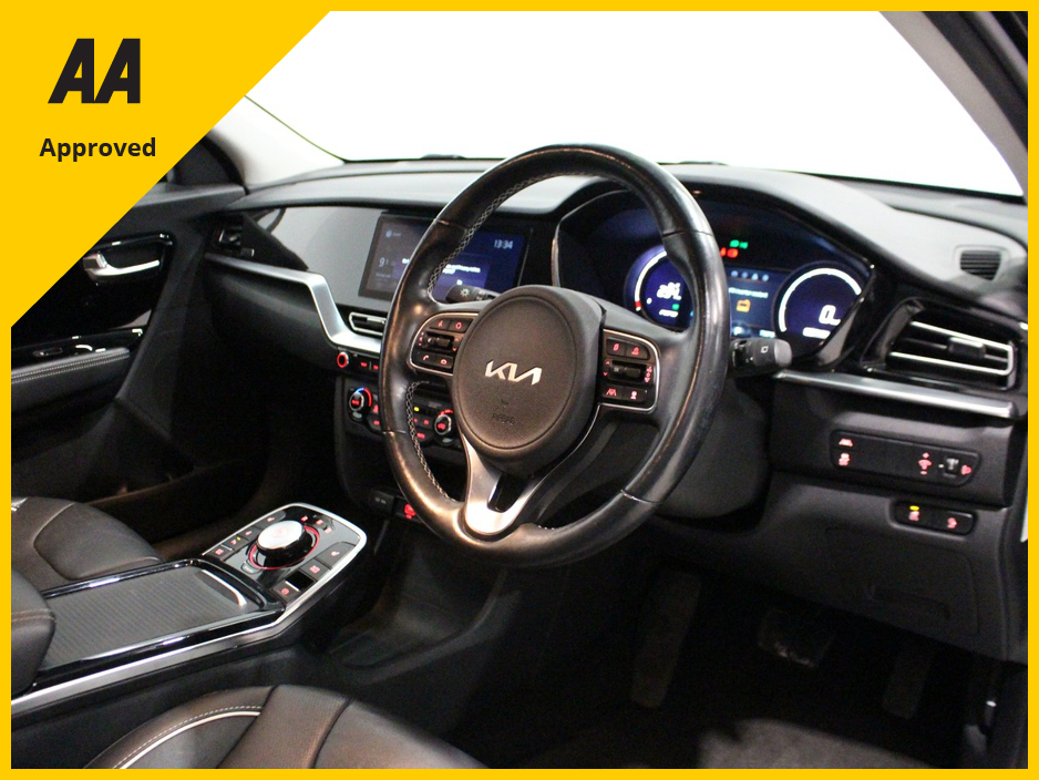 2021 Kia Niro - image 12