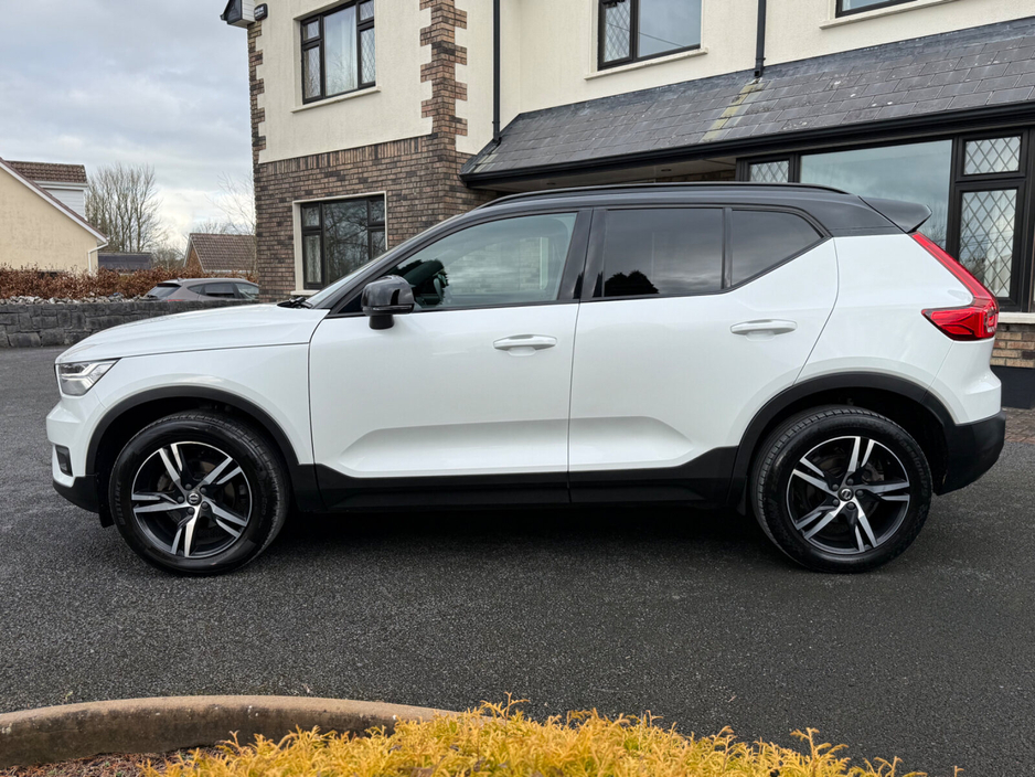 2018 Volvo XC40 D3 FWD MANUAL 150 R-DESIGN