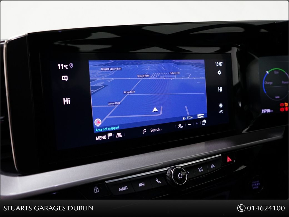 2023 Opel Mokka E EliteELECTRIC AND HEATED MIRRORS, KEYLESS ENTRY AND START, LED HEADLIGHTS, REVERSING CAMERA AND PARKING SENSORS, LEATHER UPHOLSTERY, €19,945