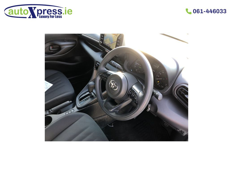 2020 Toyota Yaris 1.5 Hybrid X Automatic, Low mileage €17,995