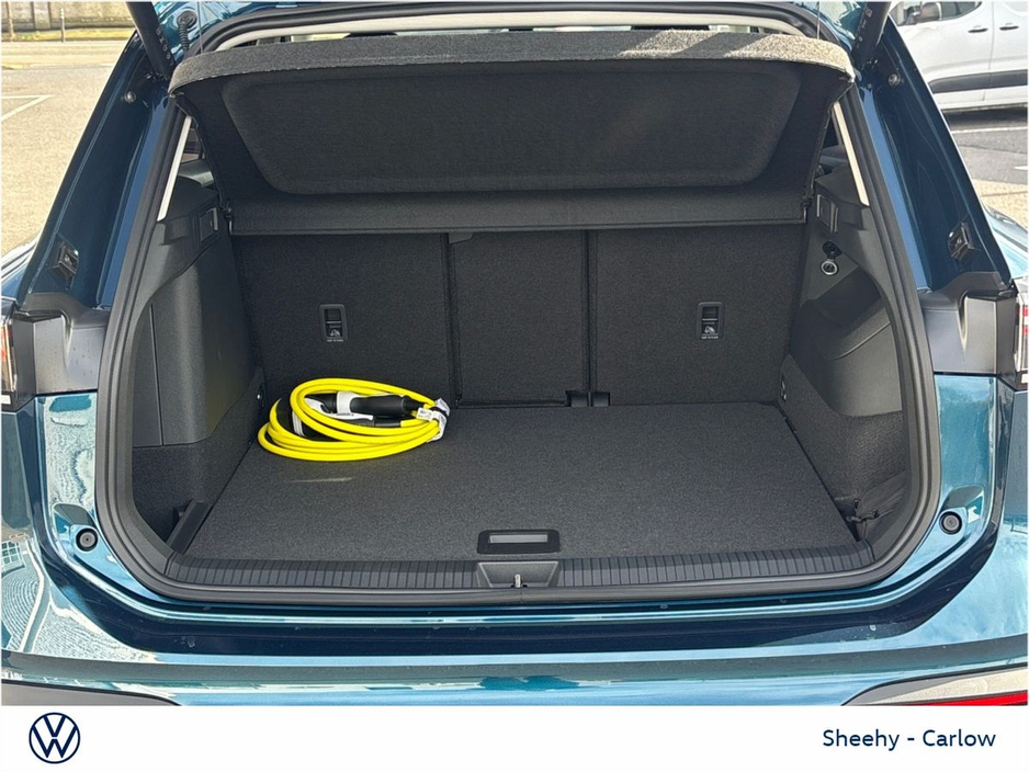 2026 Volkswagen Tiguan - image 10