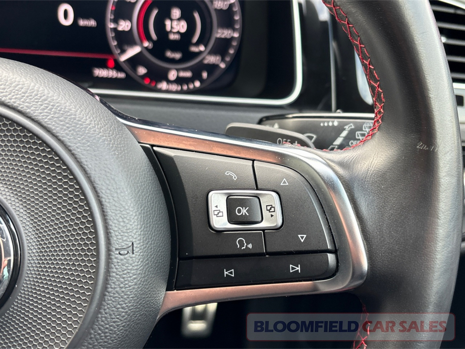 2018 Volkswagen Golf - image 23