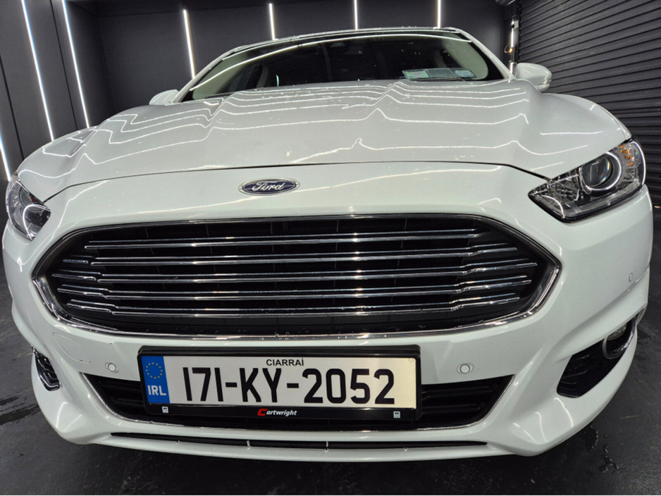 2017 Ford Mondeo - image 3