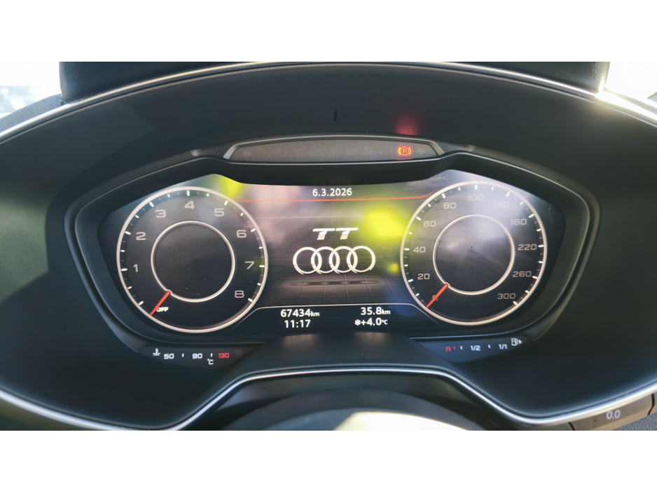 2016 Audi TT - image 21