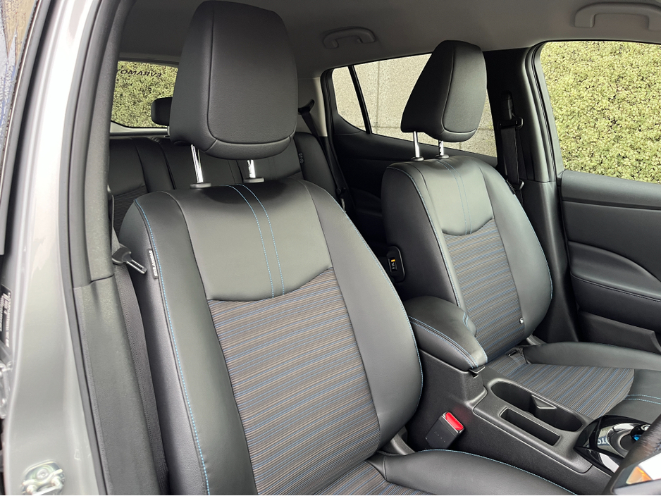 2020 Nissan Leaf N-CONNECTA EV //LOW MILES//HIGH SPEC//HEATED FRONT AND REAR SEATS//360 PARKING CAMERAS//KEYLESS ENTRY//ADAPTIVE CRUISE CONTROL// €13,950
