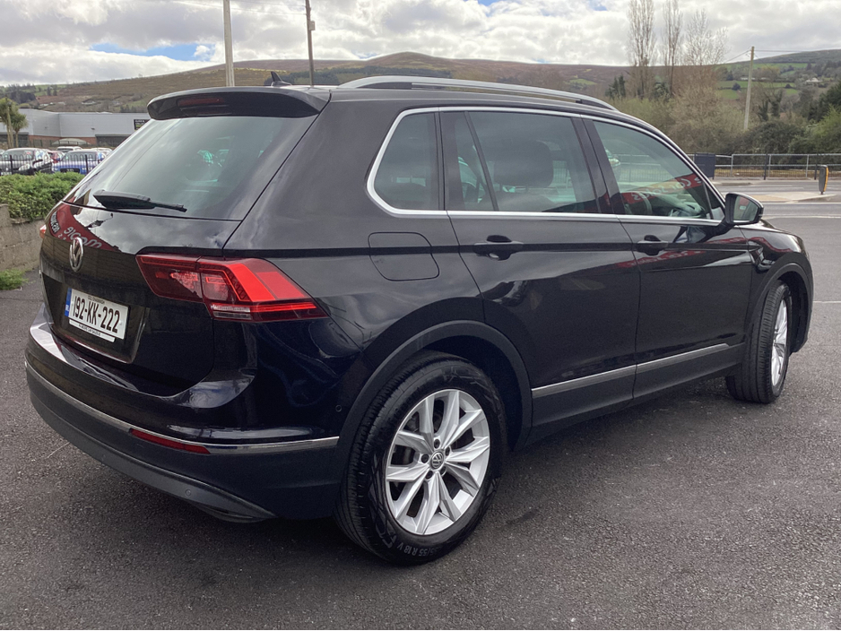 2019 Volkswagen Tiguan - image 4