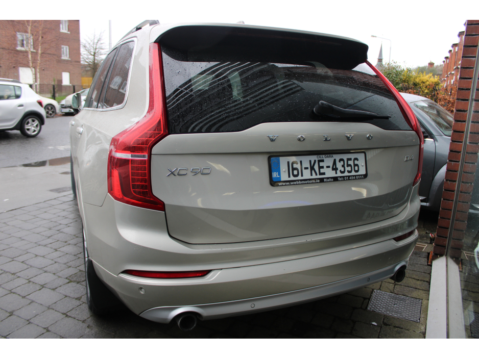 2016 Volvo XC90 D4 MOMENTUM GT 5DR AUTO €22,950
