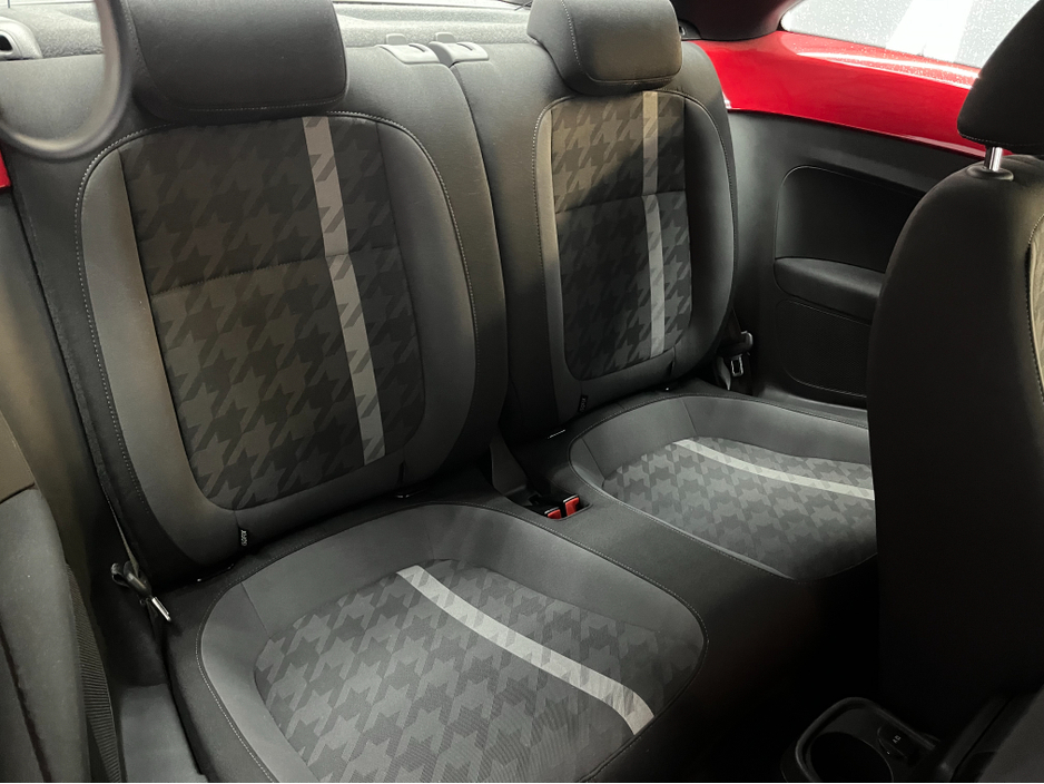 2016 Volkswagen Beetle €11950! 2016 VOLKSWAGEN BEETLE DESIGN 1.2 AUTOMATIC €11,950