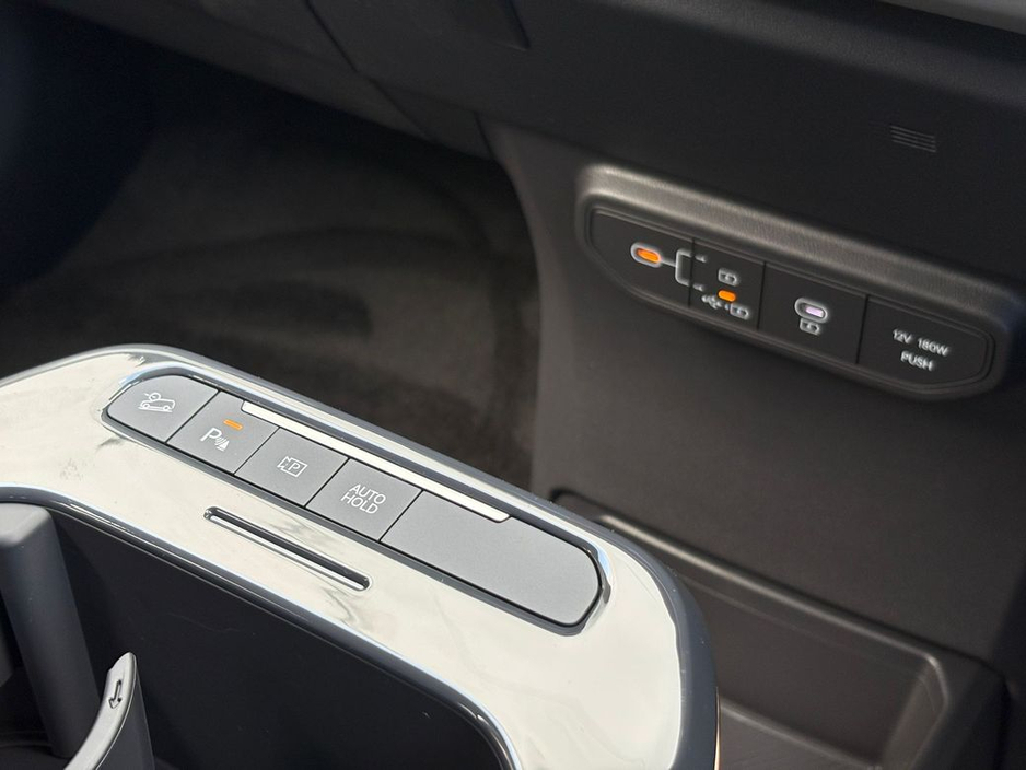 2026 Kia EV5 - image 16