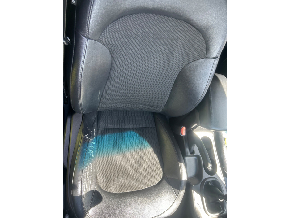 2015 Hyundai ix35 - image 12